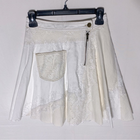 Anthropologie Pilcro White W Cream Lace Mini Skirt 2 - Picture 1 of 15